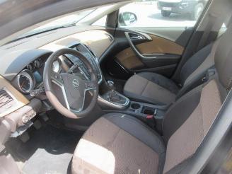 Opel Astra BREAK picture 12