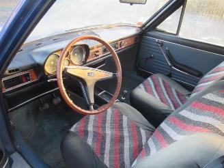 Audi 100  picture 10