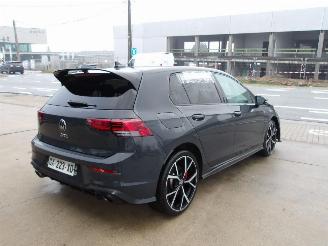 Volkswagen Golf GTI picture 8