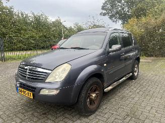 Schade bestelwagen Ssang yong Rexton RX 270 Xdi HR VAN UITVOERING 2005/2
