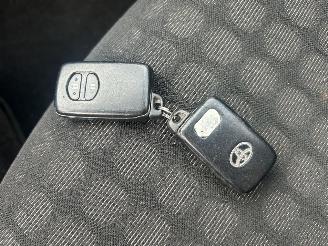 Toyota iQ 1.0 VVTi Comfort LPG G3 MOTORSCHADE ! picture 17