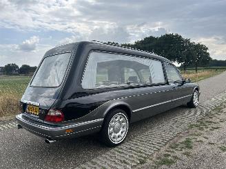 Daimler Sovereign XJ 4.0I X3000 HEARSE / LIJKWAGEN / BEGRAFENISAUTO / UITVAARTAUTO picture 16