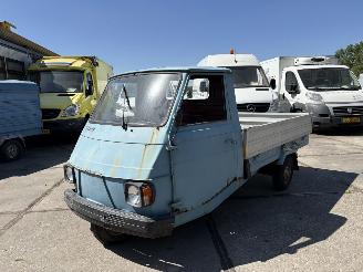damaged microcars Piaggio  VESPA APECAR P2 VOOR DECORATIE 1979/1