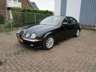 krockskadad bil auto Jaguar S-type 2.5 V6 Navi Leder Clima 179.000 KM 2002/7