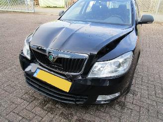 Skoda Octavia 1.6 TDI Clima Radio/CD 6-Bak picture 6