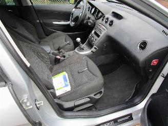 Peugeot 308 1.6 SW 7-Persoons Clima 6-Bak picture 7