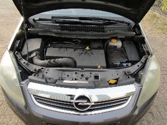 Opel Zafira 2.2 Automaat Navi Airco 7-Pers. picture 9