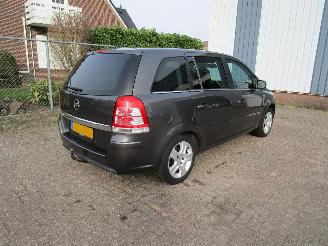Opel Zafira 2.2 Automaat Navi Airco 7-Pers. picture 4