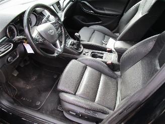 Opel Astra 1.2 Navi Camera Leder Clima picture 15