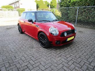 Mini Cooper 1.6 Airco Leder 174.000 KM picture 3