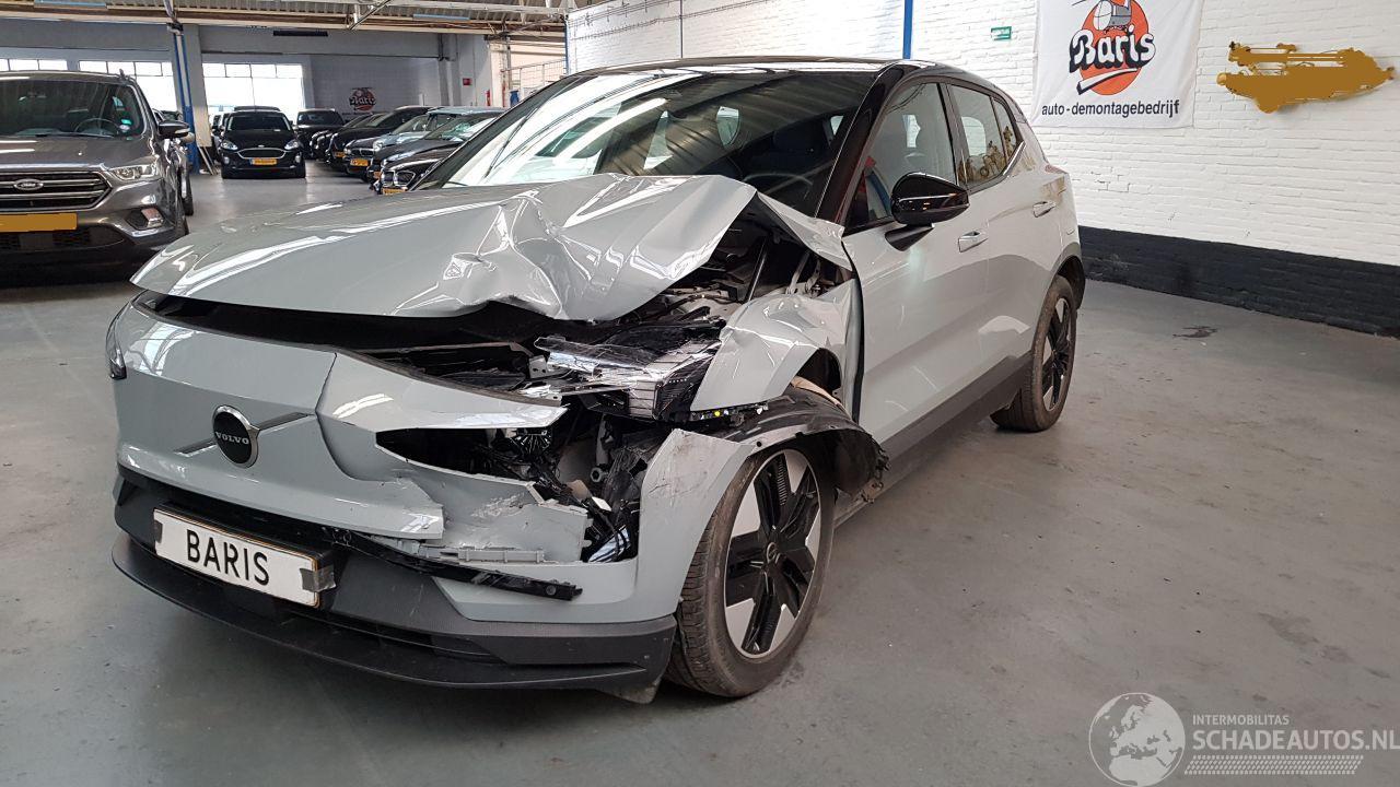 Volvo EX30 SINGLE MOTOR 51 KWH SUV  ELEKTRISCH  200KW 272PK