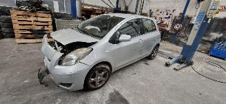  Toyota Yaris 1.3 VVTi Aspiration 2009/7