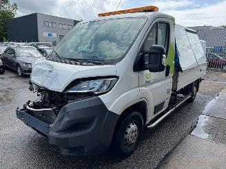 skadebil bedrijf Citroën Jumper 33 2.2 HDI L2 Geen sleutels aanwezig 2015/1