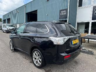 Mitsubishi Outlander 2.0 AUTOMAAT PHEV Instyle BJ 2014 305.027 KM picture 4