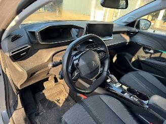 Peugeot e-208 EV Allure AUTOMAAT 50 kWh BJ 2020 90.569 KM picture 7