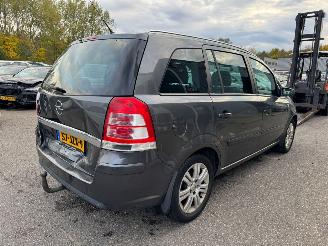 Opel Zafira 1.8 Cosmo BJ 2009 220.541 KM picture 5