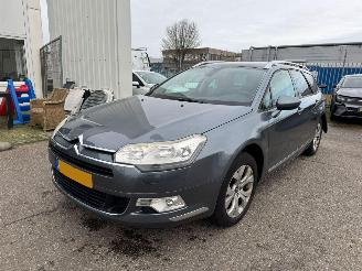 Coche accidentado Citroën C5 Tourer 1.6 THP Business BJ 2011 196.606 KM 2011/4