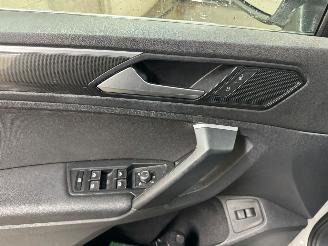 Volkswagen Tiguan 1.5 TSI AUTOMAAT BUSINESS R LINE picture 16