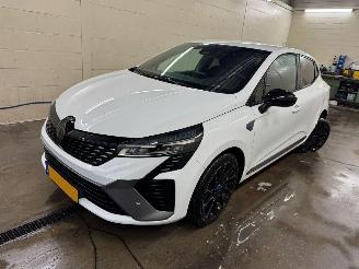 skadebil auto Renault Clio 1.0 TCe  esprit Alpine GPF 90 BJ 2024/3