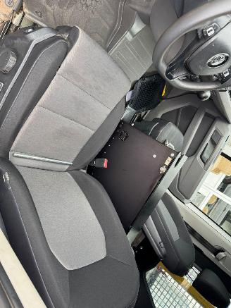 Volkswagen Crafter 35 2.0 TDI L3H3 EL Highline BJ 2019 159.265 KM picture 15