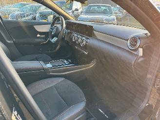 Mercedes A-klasse 180 AUTOMAAT PANO AMG Line picture 15