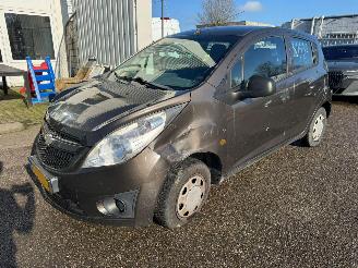 Schadeauto Chevrolet Spark 1.0 16V L 2010/4