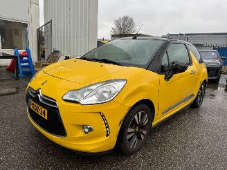 skadebil auto Citroën DS3 Cabrio 1.2 VTi Chic 2013/3