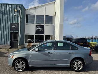 Volvo S-40 2.0 Momentum picture 2