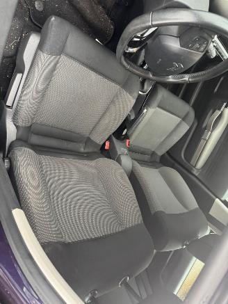 Citroën C4 cactus 1.2 PureTech Business picture 14