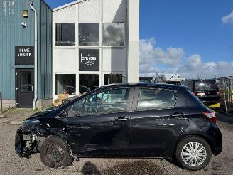 Toyota Yaris 1.0 VVT-i Comfort picture 2