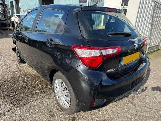 Toyota Yaris 1.0 VVT-i Comfort picture 3