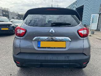 Renault Captur 0.9 TCe Dynamique picture 4