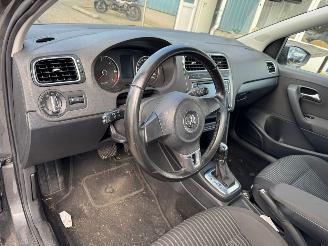 Volkswagen Polo 1.6 AUTOMAAT TDI Highline picture 11