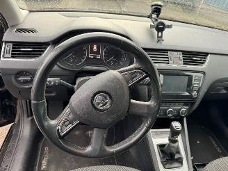 Skoda Octavia Combi 1.6 TDI Greenline Businessline picture 13