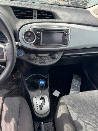 Toyota Yaris 1.5 AUTOMAAT Full Hybrid Dynamic picture 16
