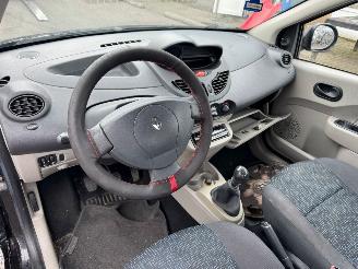 Renault Twingo 1.2 Authentique picture 12