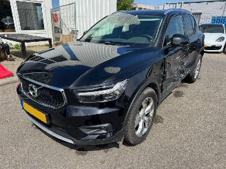 skadebil auto Volvo XC40 2.0  AUTOMAAT T4 Inscription 2019/4