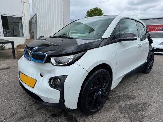 Damaged car BMW i3 Range Extender Comfort 94Ah 2017/10