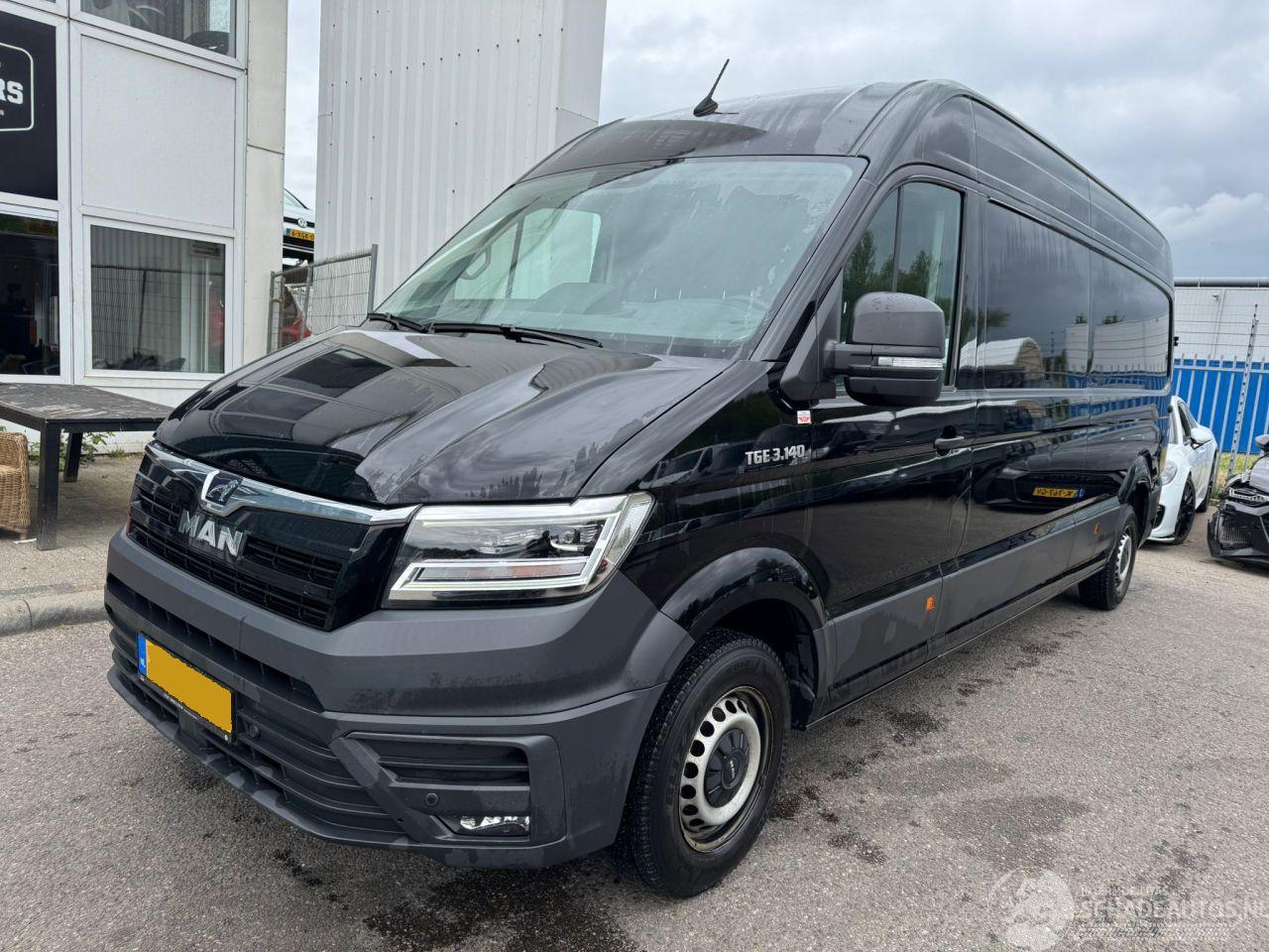 MAN TGE 35 2.0 Extra Lang L5 Hoog 140 PK