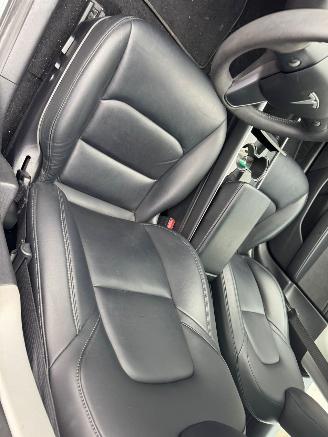 Tesla Model 3 Standard RWD Plus 60 kWh picture 15