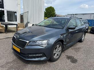 Unfallwagen Skoda Superb Combi 1.5 AUTOMAAT  TSI ACT Business Edition 2020/7