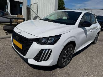 Schadeauto Peugeot e-208 EV Active 50 kWh 2024/5
