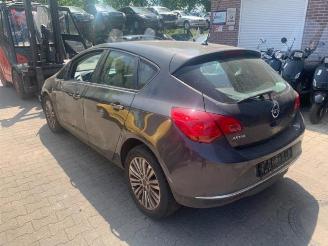 Opel Astra Astra J (PC6/PD6/PE6/PF6), Hatchback 5-drs, 2009 / 2015 1.7 CDTi 16V 110 picture 5