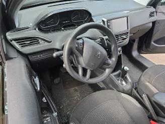 Peugeot 208 208 I (CA/CC/CK/CL), Hatchback, 2012 / 2019 1.2 Vti 12V PureTech 82 picture 15