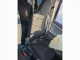 Peugeot 107 107, Hatchback, 2005 / 2014 1.0 12V picture 10