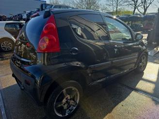 Peugeot 107 107, Hatchback, 2005 / 2014 1.0 12V picture 6