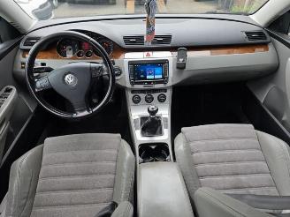 Volkswagen Passat Passat Variant (3C5), Combi, 2005 / 2010 2.0 FSI 16V picture 12