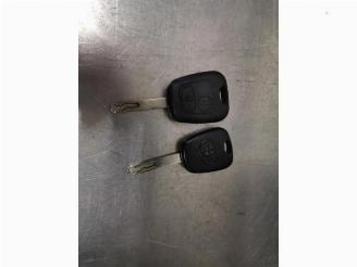  Toyota Aygo Aygo (B10), Hatchback, 2005 / 2014 1.0 12V VVT-i 2010/4