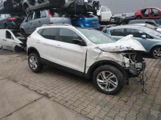 Sloopauto Nissan Qashqai Qashqai (J11), SUV, 2013 1.2 DIG-T 16V 2015/4