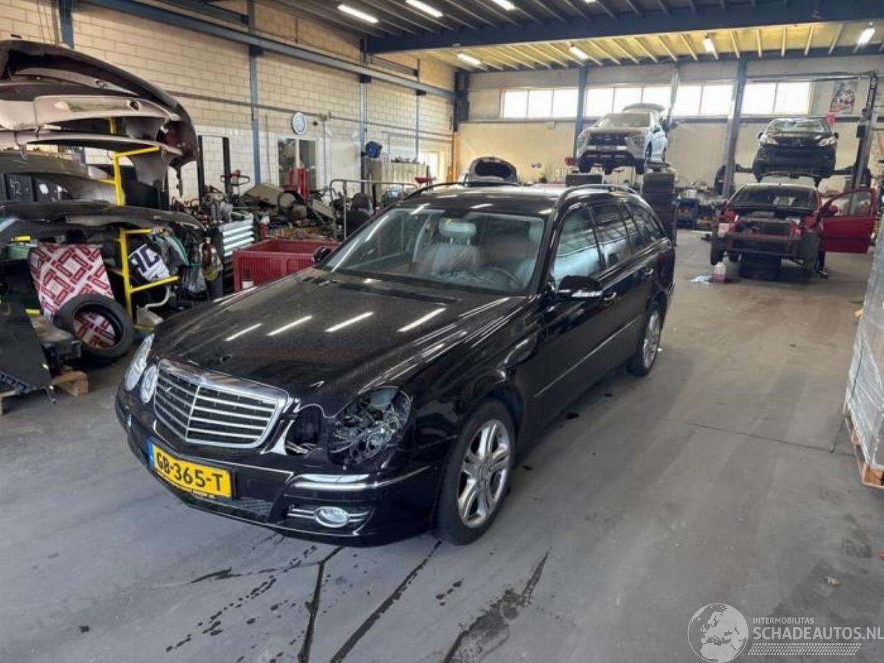 Mercedes E-klasse E Combi (S211), Combi, 2003 / 2009 2.5 E-230 V6 24V